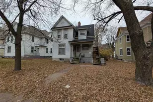 1014 17th St, Rock Island, IL 61201 - Photo 16