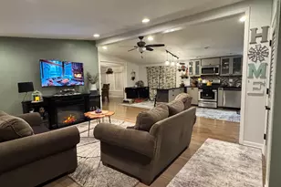 2728 W Brooklyn Rd, Compton, IL 61318 - Photo 6