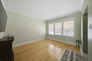 [Address not provided], Lyons, IL 60534 - Photo 8