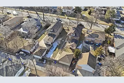 [Address not provided], Lyons, IL 60534 - Photo 40