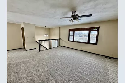 414 E Main Street, Toulon, IL 61483 - Photo 6