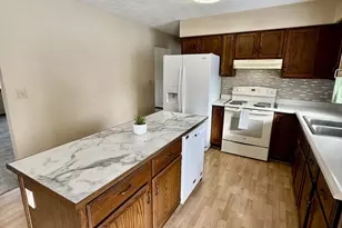 414 E Main St, Toulon, IL 61483 - Photo 14