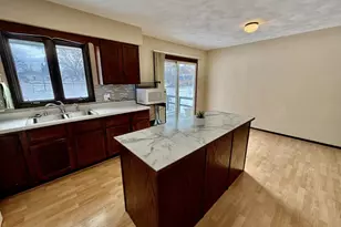 414 E Main St, Toulon, IL 61483 - Photo 10