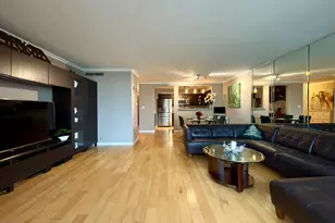 5901 N Sheridan Rd, Chicago, IL 60660 - Photo 12