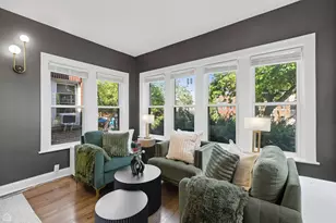 2645 W Winnemac Ave, Chicago, IL 60625 - Photo 2