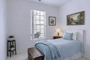 2594 Venetian Ln, Elgin, IL 60124 - Photo 20