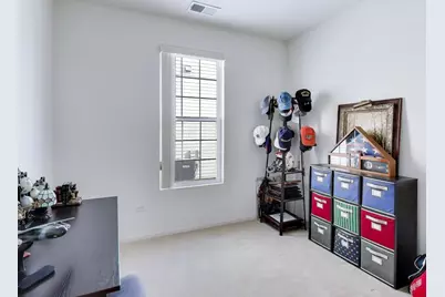 2594 Venetian Lane, Elgin, IL 60124 - Photo 18