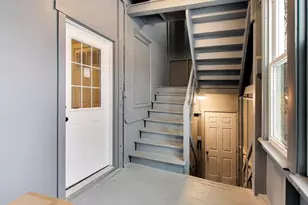 4213 W Roscoe St, Chicago, IL 60641 - Photo 12