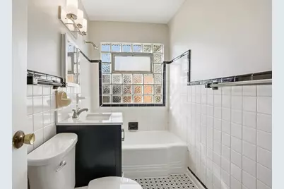 6550 N Ridge Boulevard #2, Chicago, IL 60626 - Photo 16