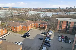 6550 N Ridge Blvd, Chicago, IL 60626 - Photo 20