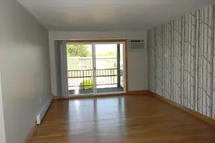 [Address not provided], Palos Hills, IL 60465 - Photo 4