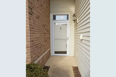 16242 Tomahawk Lake Court, Crest Hill, IL 60403 - Photo 2