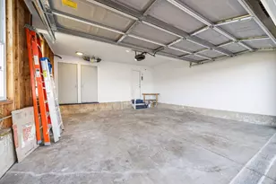 715 Four Seasons Blvd, Aurora, IL 60504 - Photo 20