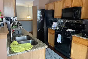 2497 Reflections Dr, Aurora, IL 60502 - Photo 6