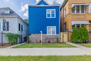 8428 S Escanaba Ave, Chicago, IL 60617 - Photo 2