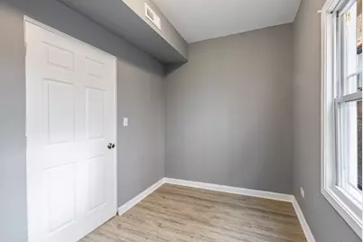 8428 S Escanaba Avenue, Chicago, IL 60617 - Photo 22