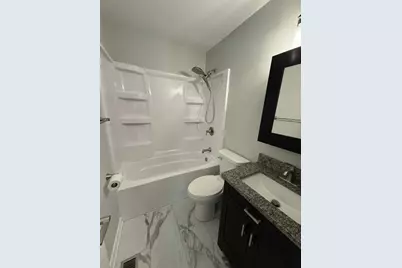 1311 Kingsbury Drive #E, Hanover Park, IL 60133 - Photo 12