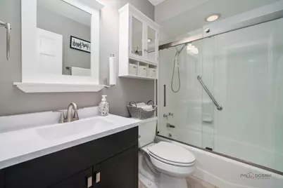 127 Camden Court, Lincolnshire, IL 60069 - Photo 16