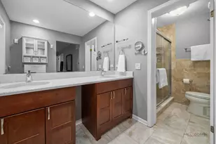 127 Camden Ct, Lincolnshire, IL 60069 - Photo 14