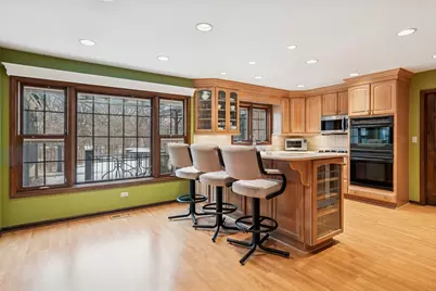 6487 Bannister Court, Lisle, IL 60532 - Photo 10