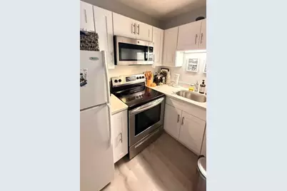 2400 N Lakeview Avenue #1009, Chicago, IL 60614 - Photo 8