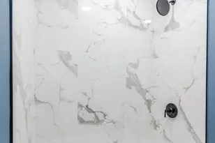 2327 S Homan St, Chicago, IL 60623 - Photo 10