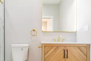 2327 W Homan St, Chicago, IL 60623 - Photo 26