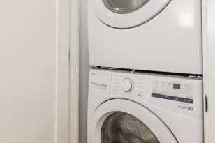 2327 S Homan St, Chicago, IL 60623 - Photo 14