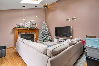 621 Huntley Terrace, Crete, IL 60417 - Photo 8