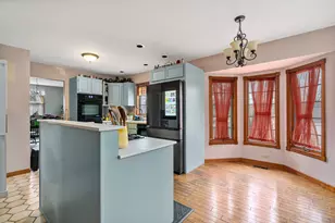 621 Huntley Terrace, Crete, IL 60417 - Photo 10