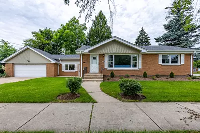 795 E 163rd Street, South Holland, IL 60473 - Photo 1