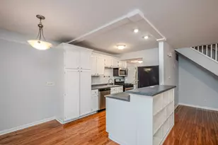 240 Chippewa Ct, Bolingbrook, IL 60440 - Photo 6