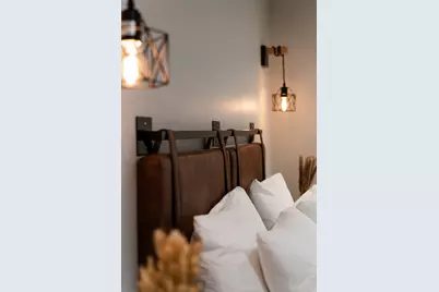 3317 N Avers Avenue, Chicago, IL 60618 - Photo 32