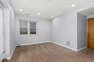 2118 N Hoyne Ave, Chicago, IL 60647 - Photo 10