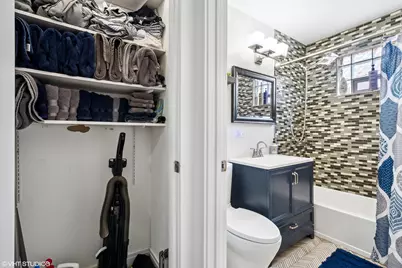 2124 Seward Street, Evanston, IL 60202 - Photo 12