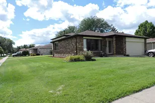 6931 Coachwood Trail, Tinley Park, IL 60477 - Photo 8
