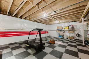 2337 Coventry Cir S, Sycamore, IL 60178 - Photo 46