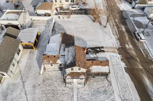 302 N Center St, Plano, IL 60545 - Photo 24