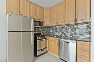 1824 N Lincoln Park W, Chicago, IL 60614 - Photo 20