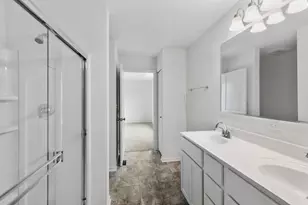 32018 Savannah Dr, Lakemoor, IL 60051 - Photo 24