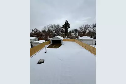 2227 S 16th Avenue, Broadview, IL 60155 - Photo 4