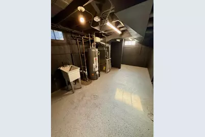 2227 S 16th Avenue, Broadview, IL 60155 - Photo 6