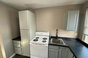 942 N Schuyler Ave, Kankakee, IL 60901 - Photo 4