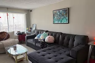 [Address not provided], Naperville, IL 60563 - Photo 4