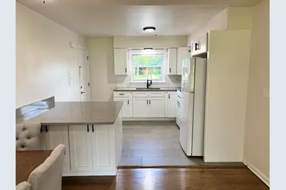 209 W Johnson Street #1B, Palatine, IL 60067 - Photo 4