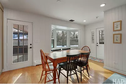 840 Hawthorne Lane, Libertyville, IL 60048 - Photo 6