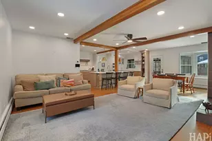 840 Hawthorne Ln, Libertyville, IL 60048 - Photo 8