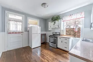 4820 W Wolfram St, Chicago, IL 60641 - Photo 6