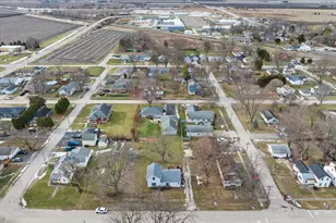 303 S Jackson St, Gardner, IL 60424 - Photo 22