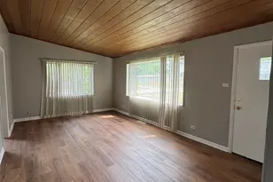 329 Somonauk St, Park Forest, IL 60466 - Photo 6